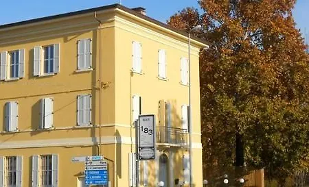 L Antica Caserma بارما